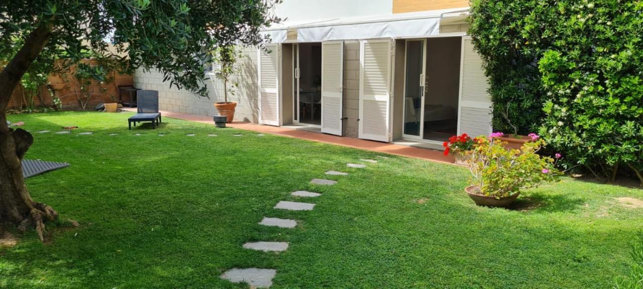 Apartamento In Giardino Da Tommaso Livorno Exterior foto